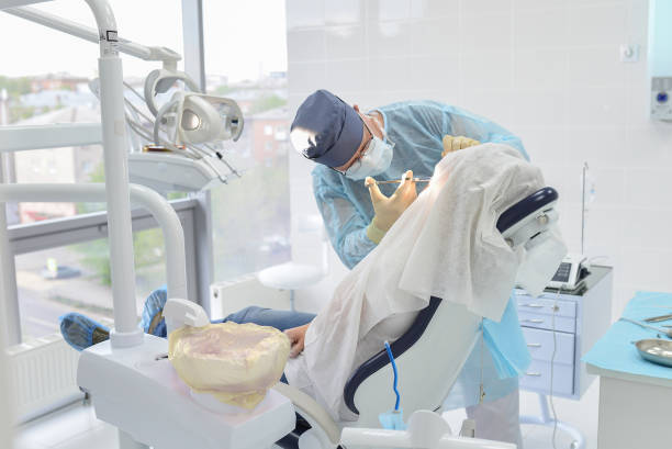 Best Emergency Dental Services for Seniors in Ithaca, MI